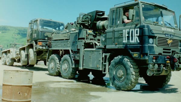 Foden Recovery vehicle towing a Leyland Drops